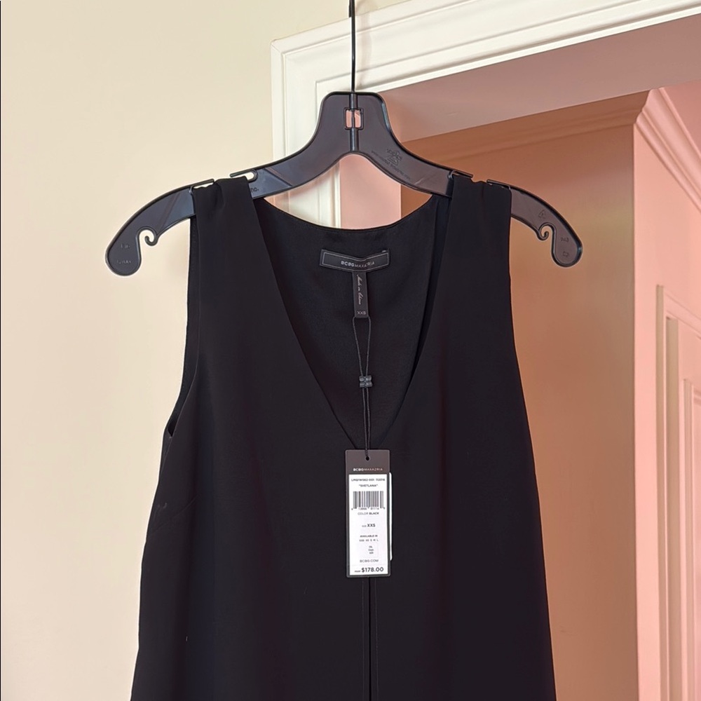 BCBG Black Sleeveless dressy tunic